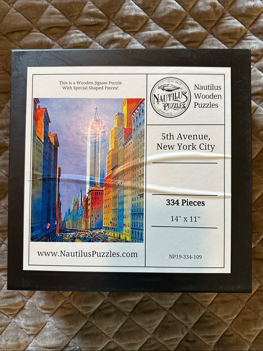 Nautilus 5th Avenue NYC wooden Puzzle - blue, red, yellow, orange, tan